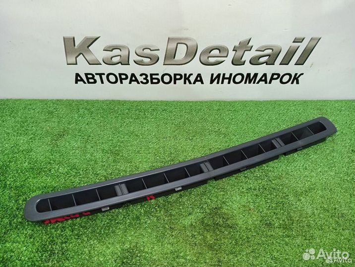 Правый дефлектор торпеды Kia Spectra