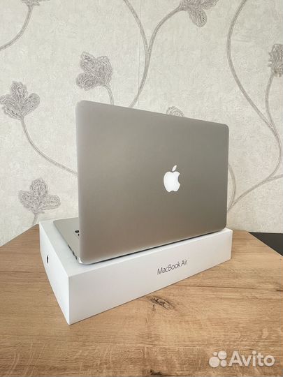 MacBook Air 13 SSD 256gb Core i5