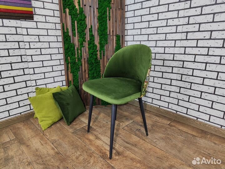 Стулья и кресла для салонов