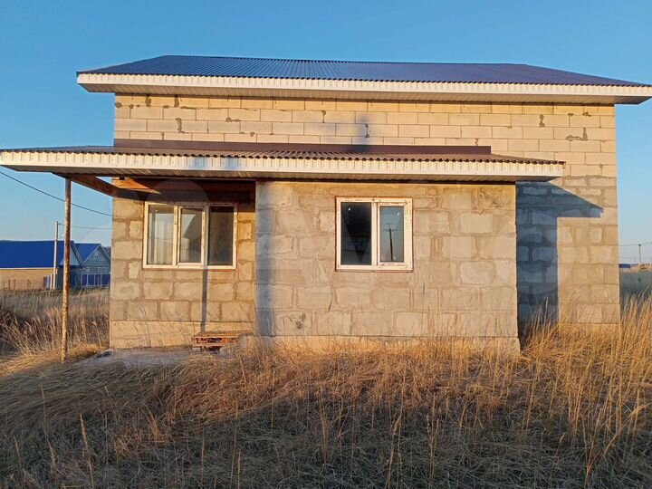 Дом 180 м² на участке 15 сот.