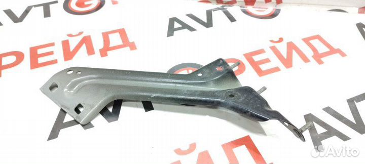 Крепление крыла правое Audi Q5 8R cncd 10.06.2013