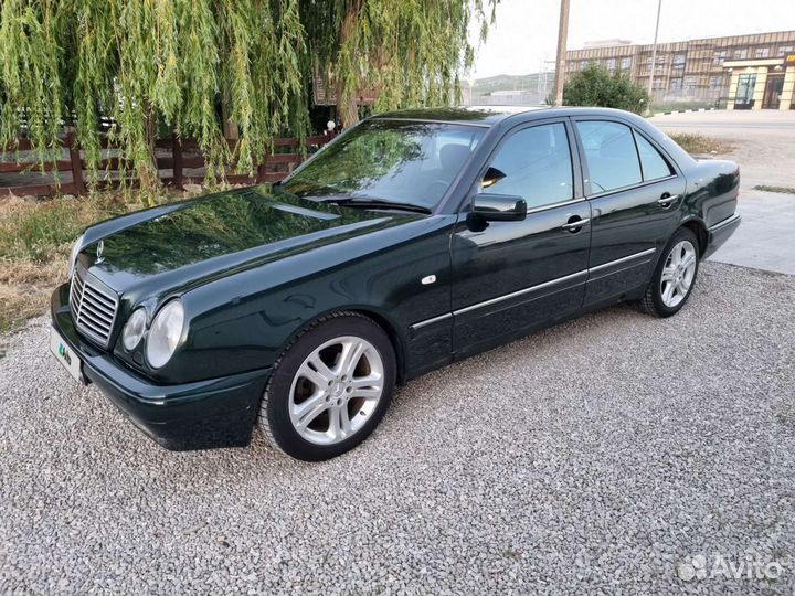 Mercedes-Benz E-класс 2.2 AT, 1995, 446 000 км