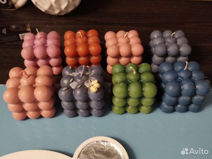 Свеча Баблс-куб (нейрокуб)