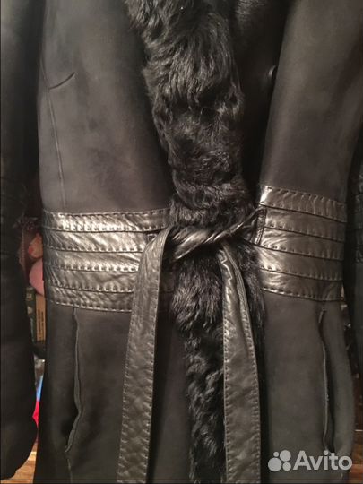 Натуральная Две дублёнки,из тосканы с капюшоном,чё