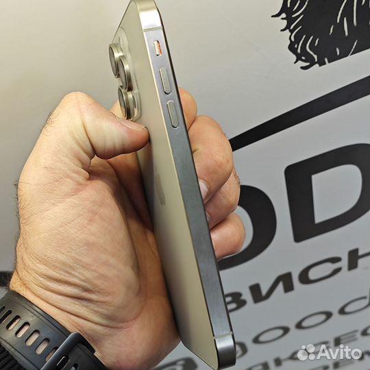 iPhone XR в корпусе 15 pro