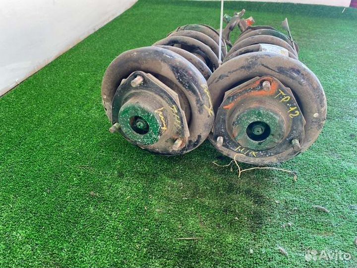 Стойка передняя Nissan Primera WTP12 QG18DE 2004