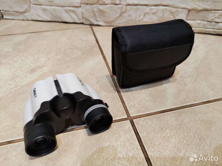 Бинокль туристический