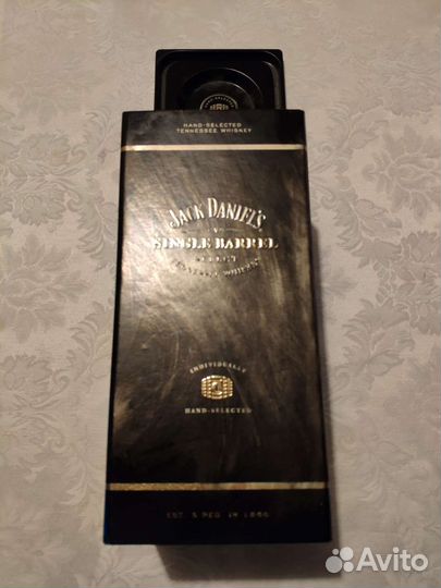 Бутылка Jack Daniels single barrel