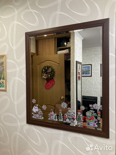 Тумба для обуви и два зеркала