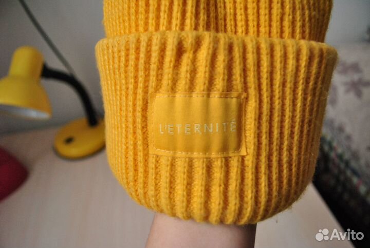 Шапка желтая H&M leternite