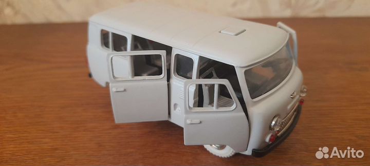 УАЗ 452 А41 СССР 1:43