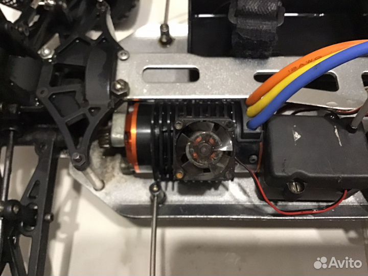 Радиоуправляемая модель 1:10 vrx racing dt5