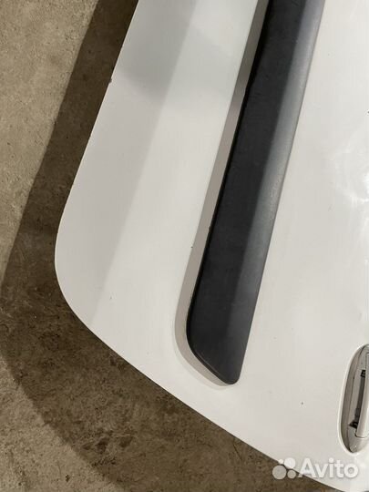 Дверь задняя левая Largus