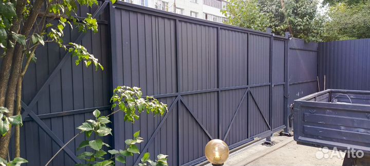 Ворота откатные в наличии на разные проемы