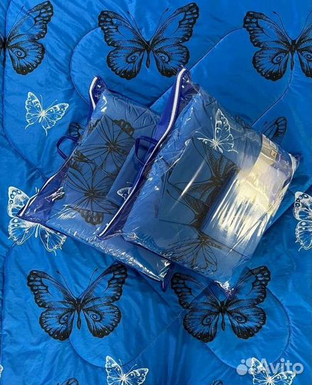 Одеяло с наволочками и простыней