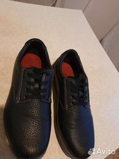 Полуботинки