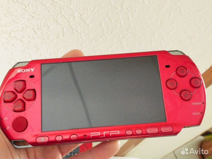 PSP 3000 radiant red