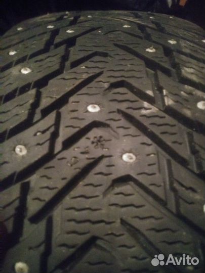 Nokian Tyres Hakkapeliitta 8 SUV 205/45 R17 85N