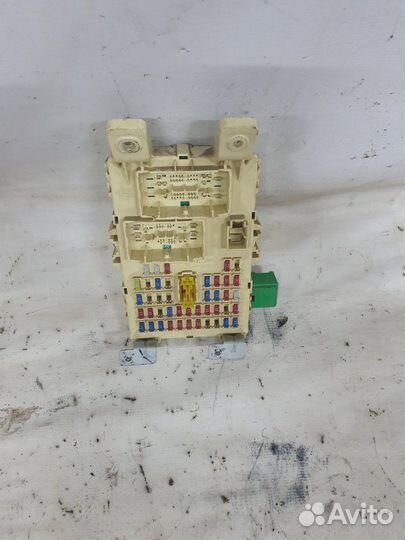 Блок предохранителей Kia Rio 3 седан G4FA 2014