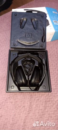 Игровые наушники
