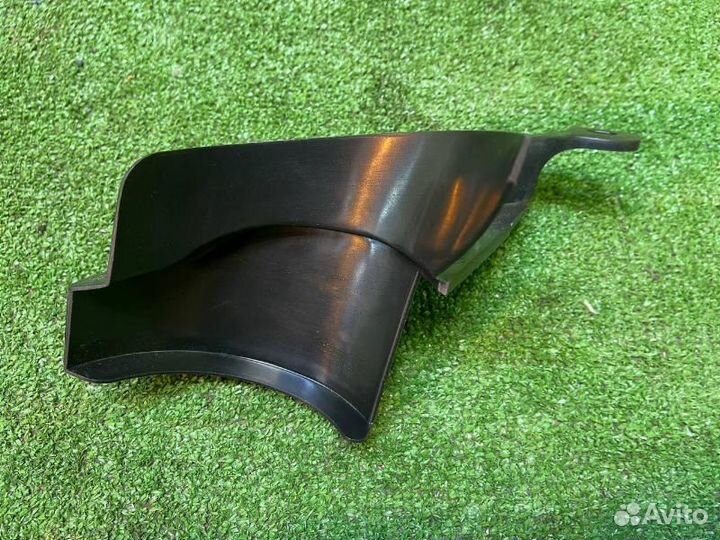 Брызговик Mazda 323 BA 1997