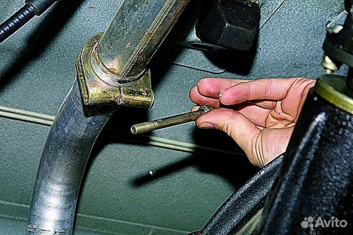 Ремонт кронштейна VW Touareg 2006-2010