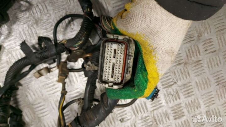 Проводка двигателя Mazda3 BK2008