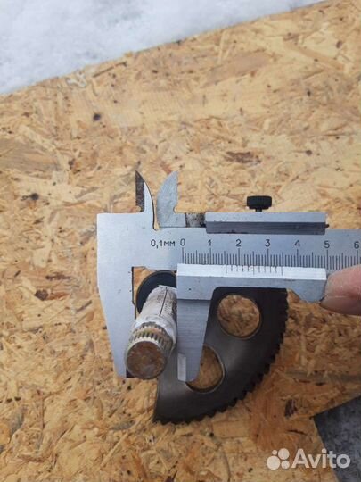 Вал кикстартера на 2т 1Е40QMB