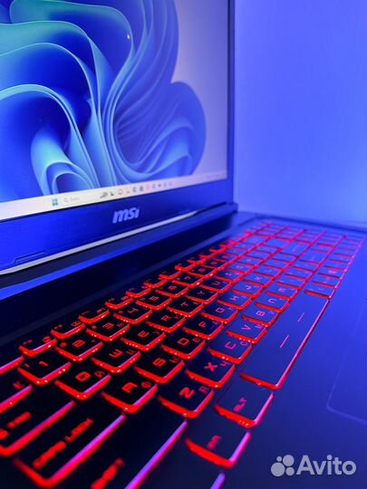 MSI GL73 8RD / 32gb RAM / i7-8750H