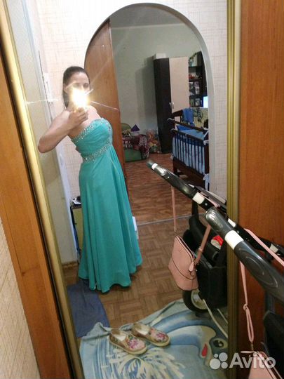 Вечернее платье