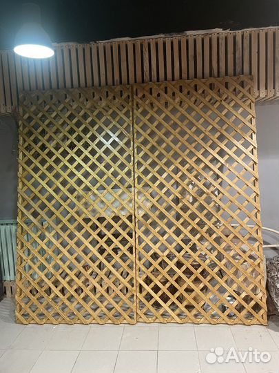 Шпалера деревянная