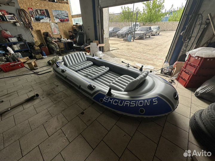 Лодка для рыбалки Intex Excursion 5