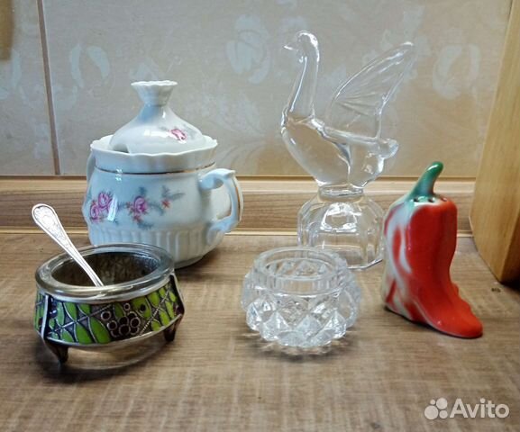 Солонки, перечницы