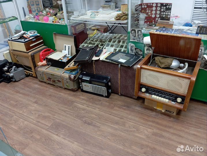 Подборка значков СССР (100 городов)