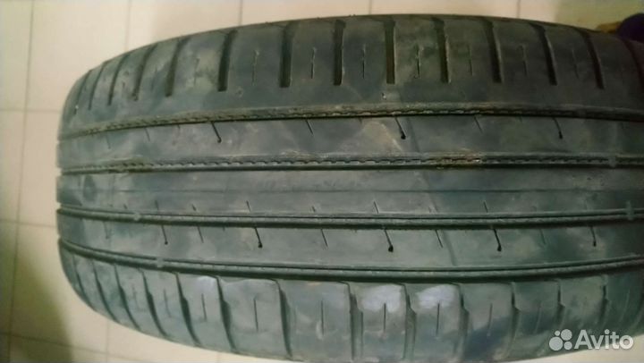 Nokian Tyres Line 215/65 R17 108D