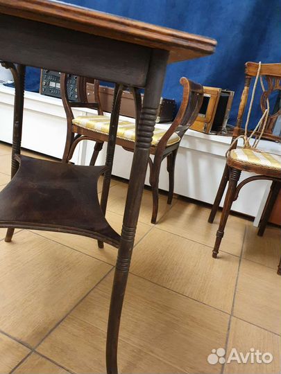 Столик старинный Тонет /столик кофейный Тонет