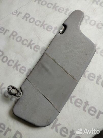 Козырек солнцезащитный левый Hyundai Accent 2006