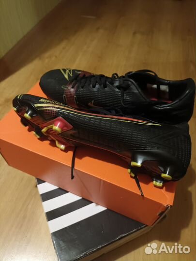 Футбольные бутсы nike mercurial размер 39