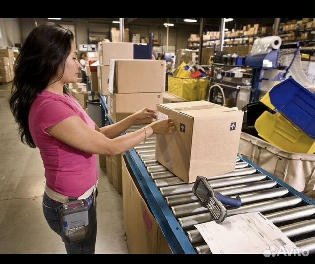 Упаковщик стикеровщик