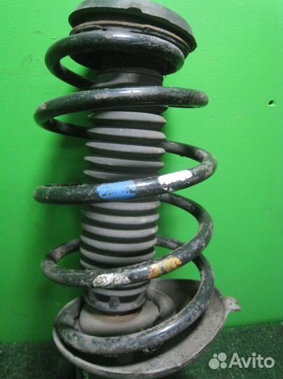 Стойка амортизатора передняя левая Citroen C4 Pic