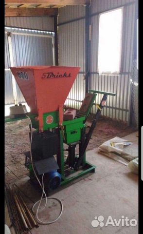 Станок для производства lego кирпича