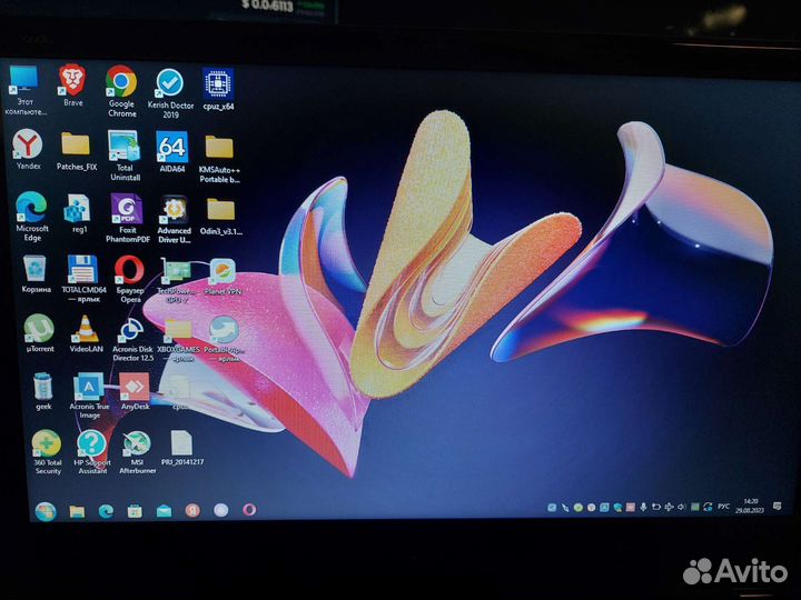 HP Envy dv6 Corei7 / Nvidia GT / SSD