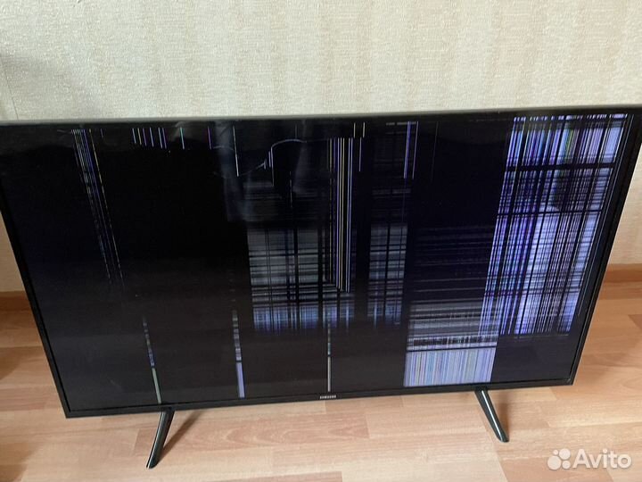 Телевизор samsung