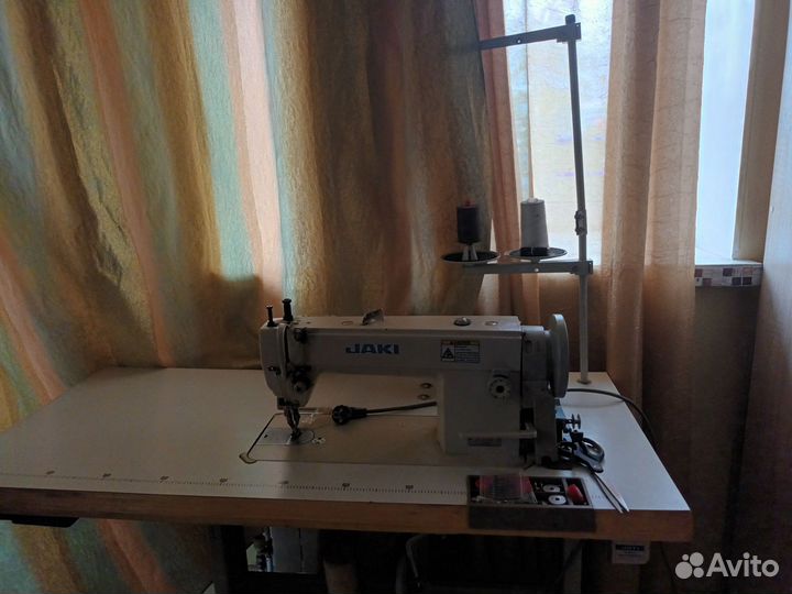 Швейная машинка