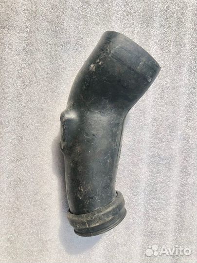 Honda cbr600rr 05 патрубок левого воздуховода