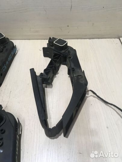 Педаль газа Мерседес W220