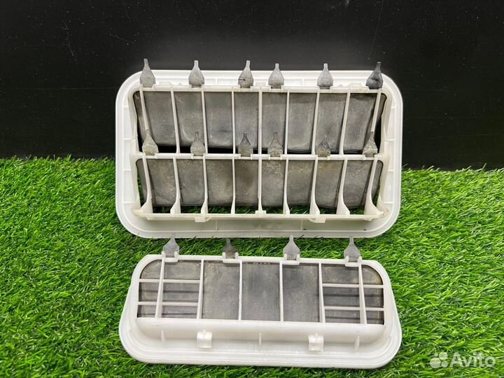 Клапан вентиляции салона Toyota Avensis AZT250