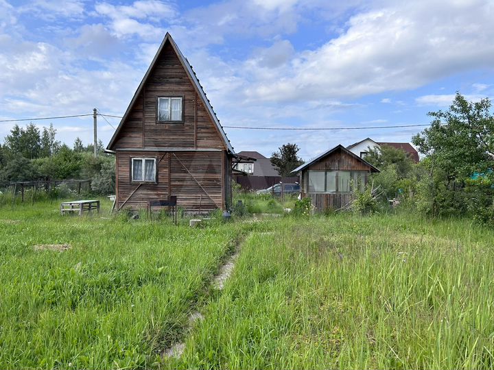 Дача 30 м² на участке 8 сот.