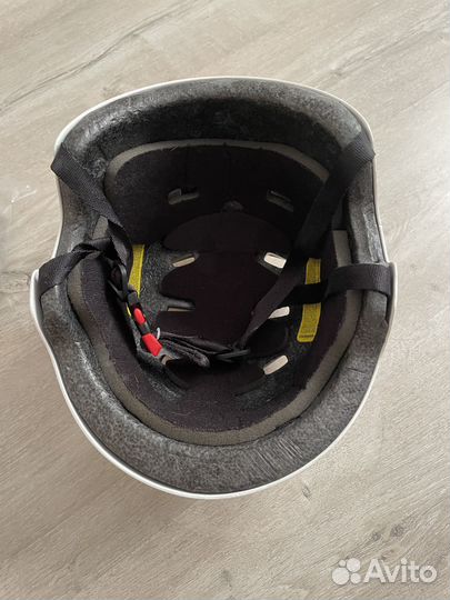 Шлем на взрослого или подростка