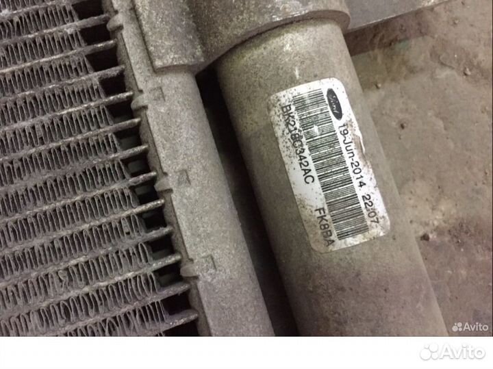Радиатор охлаждения Ford Transit 7